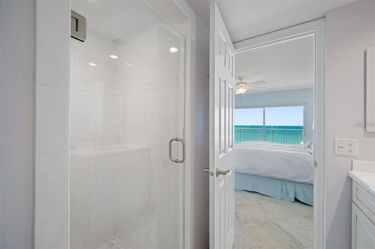 Oceanfront View Of Madeira Beach, Steps To The Beach - Madeira Norte Condo St. Pete Beach Exterior foto